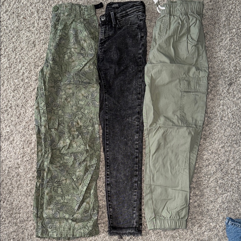 Stylish Men's Pants Set - Black and Green
